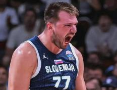 PG电子- 东契奇绝杀带走胜利,21岁首次季后赛已比肩传奇 